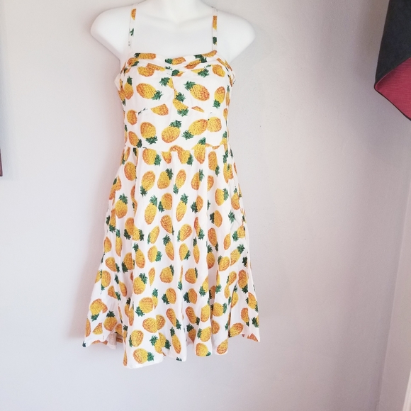 louche Dresses & Skirts - Louche ditta pineapple mini sweetheart dress